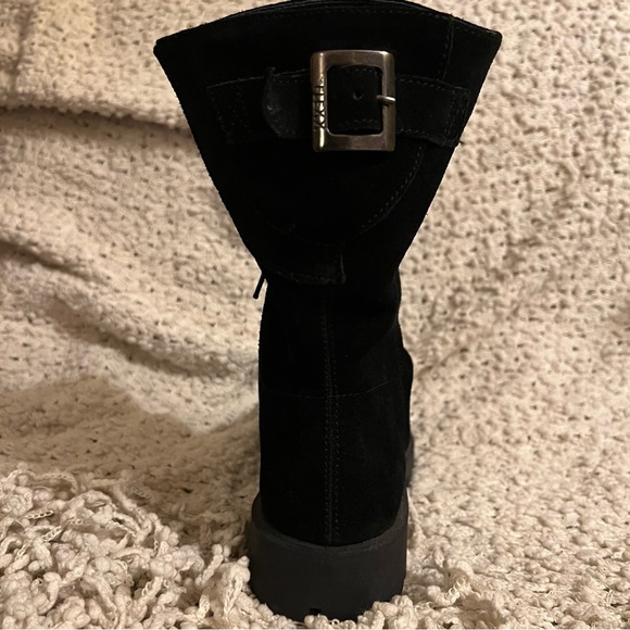 The Flexx brand Moving Up waterproof suede boot. Black - Picture 3 of 5